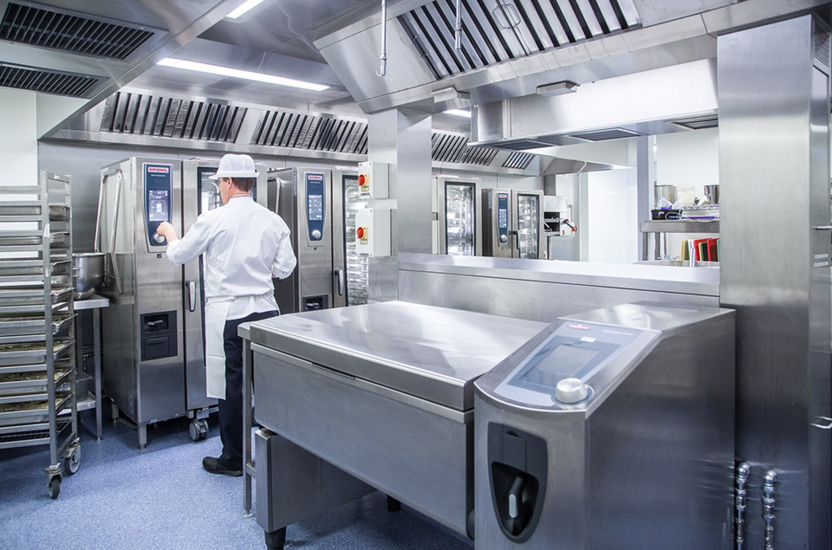 Lò hấp nướng đa năng – Cuộc cách mạng của bếp công nghiệp hiện đại